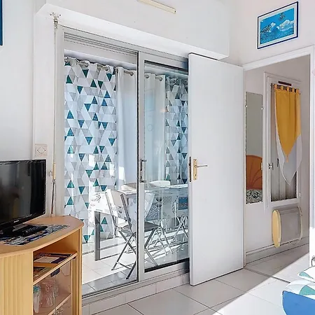 Amoureva-5 By Interhome Apartamento